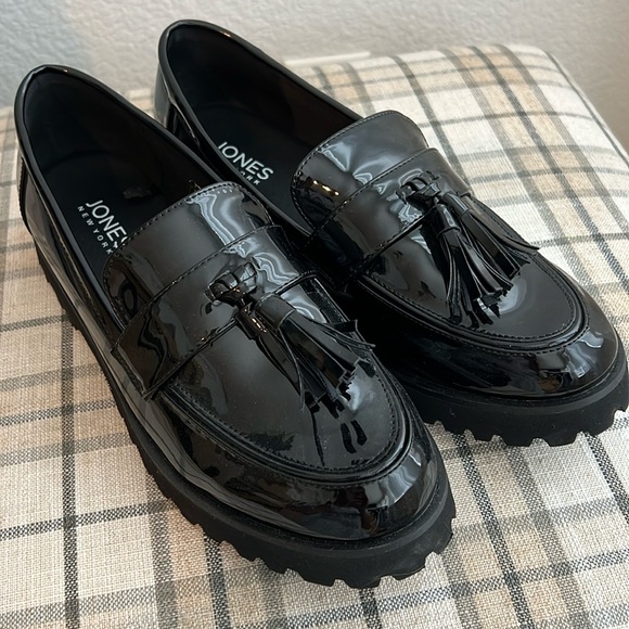 Jones New York Signature Priscilla Glossy Loafers Sneakers - new without box - Picture 1 of 9